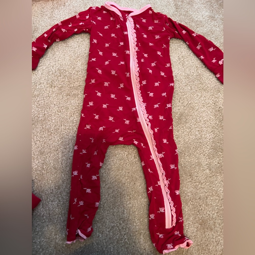 Kickee pants zip onesie